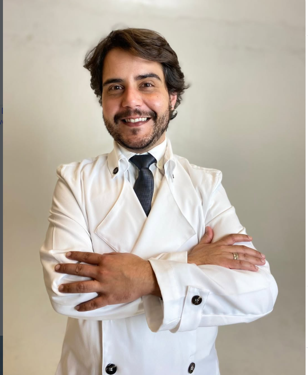 Dr. Pedro Henrique - Especialista em Estética Dental, Lentes de Contato & Harmonização